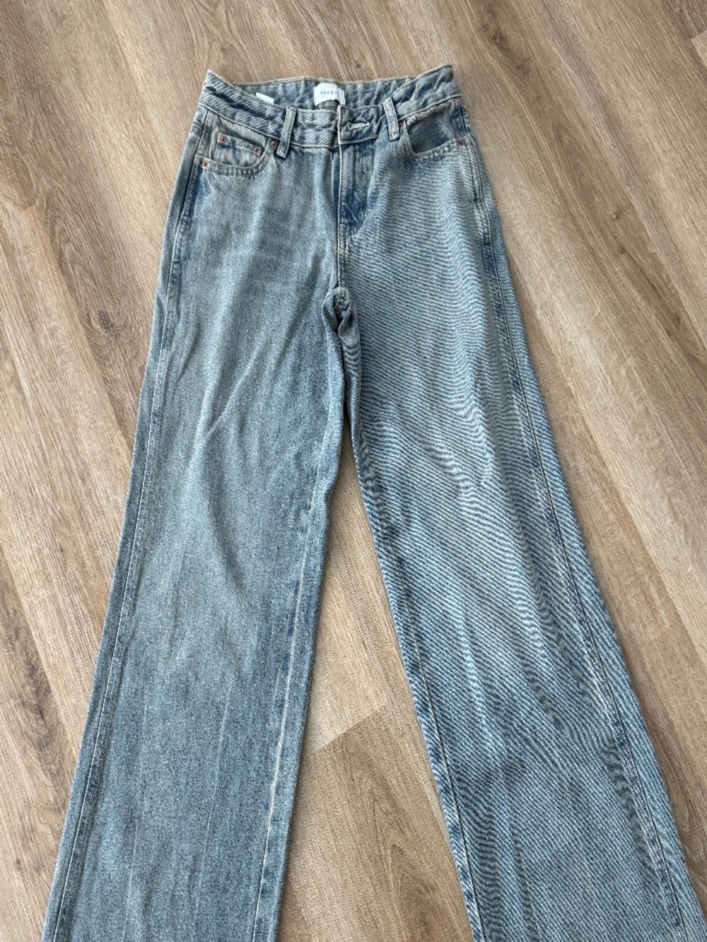 NEW - Pacsun Women Jeans